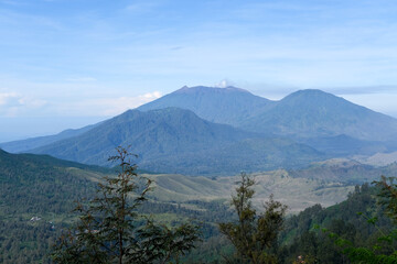 Naklejka premium landscape with mountains, landscape in the morning