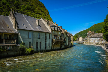 Fototapeta na wymiar View on the small town of Saint Beat Lez and the Garonne river in the South of France