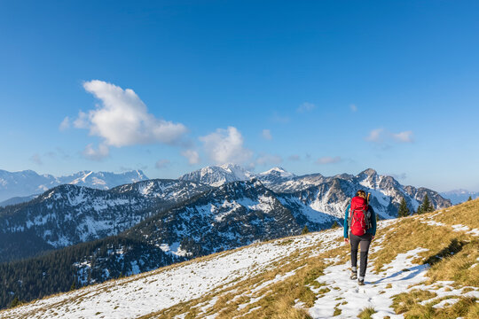 Germany, Bavaria, Female hiker in Ester Mountains