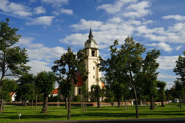 Fototapeta na wymiar Kirche in Altdoebern in Brandenburg