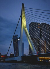 Obraz premium bridge at night