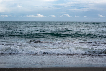 Wave breaking on the seashore