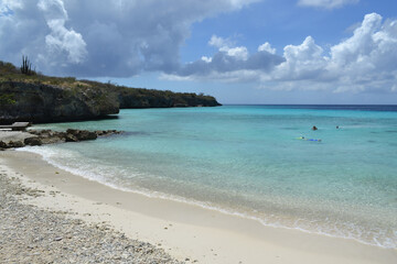 Fototapeta na wymiar the beautiful beaches of the island of Curaçao in the caribbean sea