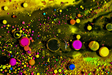 Macro Photography with Milk, Oil and Food Coloring