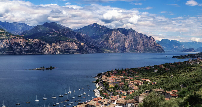 Gardasee Panorama von Brenzone gesehen