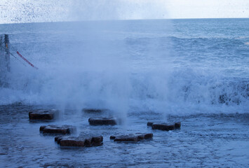 Fototapeta premium enraged sea on the coast of san sebastian