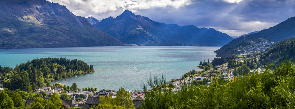 Queenstown Hill Time Walk, South Island, New Zealand