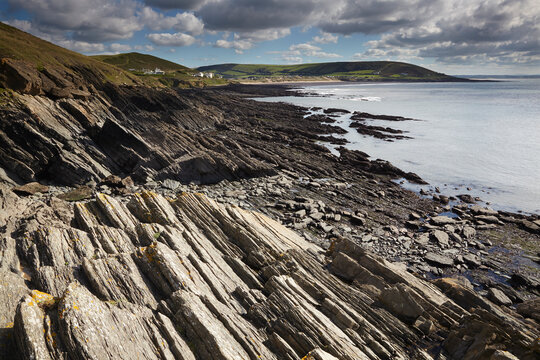 A rocky shoreline on the rugged Atlantic Coast at Baggy Point near Croyde Bay in Devon; Southwest England, Great Britain, United Kingdom