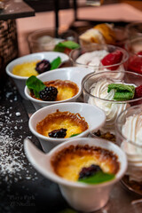 food , comida, dulces , flan , queso , quesos , chocolate , buffet , postres , cena 