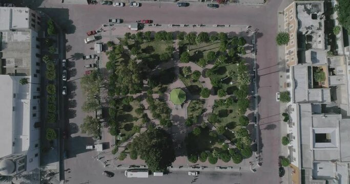 Parras de la Fuente o simplemente Parras, es la cabecera municipal del municipio hom&oacute;nimo en el estado mexicano de Coahuila