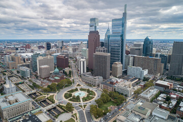 Fototapeta na wymiar Top View of Downtown Skyline Philadelphia USA and City Hall. Philadelphia City Center, Pennsylvania. Business Financial District and Skyscrapers in Background.