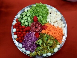 salad with vegetables, salada leve