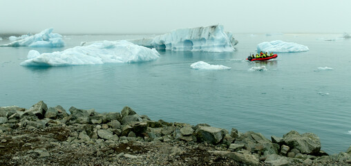 vatnajökull glacier in iceland