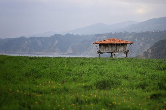 H&oacute;rreo, Norte de Espa&ntilde;a // H&oacute;rreo, Northern Spain