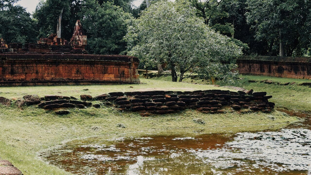 Tempelanlage mit Seerosenteich in Angkor Wat Kambodscha
