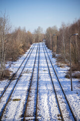 Widok na tory kolejowe z mostu kolejowego na Płaszowie w Krakowie. Polska. © Roman Trojanowski