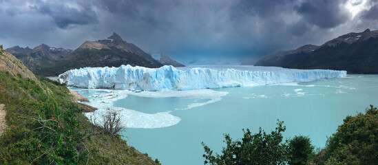 Perito Moreno Glacier	- Panorama.