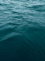 Foto da textura do mar tirada na Ilha do Francês em Florianópolis Brasil