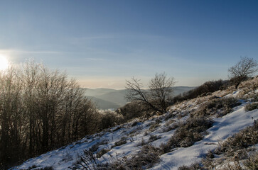 Zimowa panorama z połoniny Wetlińskiej 