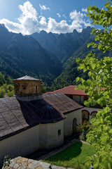 Fototapeta na wymiar Griechenland - Nationalpark Vikos-Aoos - Kloster Stomio