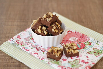 Fudge de Chocolate e Castanhas