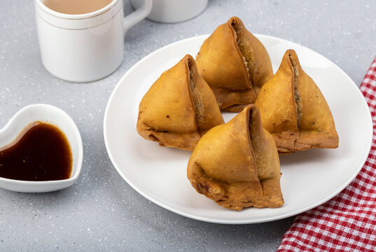 Samosa is a crunchy, crispy potato stuffed deep fried snack very popular in India, Middle East and Asian countries