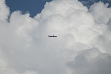 VN-A670 Airbus A321-200 of  Vietjet airline.