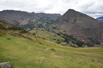  Paysage de la vallée sacrée des Incas. Pérou