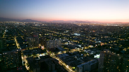 Fototapeta na wymiar NIGHT VIEW OF SANTIAGO DE CHILE