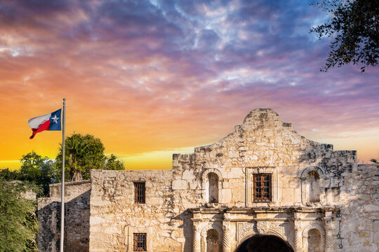 Alamo at sunset
