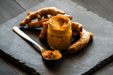 turmeric paste with turmeric root