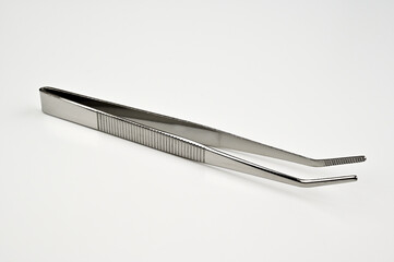 ステンレス材使用の先曲がりピンセット