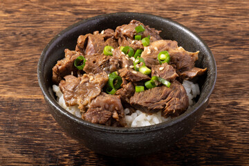 牛すじ丼