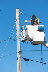 Lineman Lowering Transformer