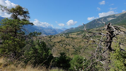 Frankreich Alpen mit &Eacute;glise d'Eyglier