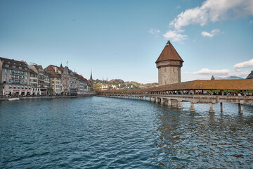 Il ponte Kapellbrücke di Lucerna.