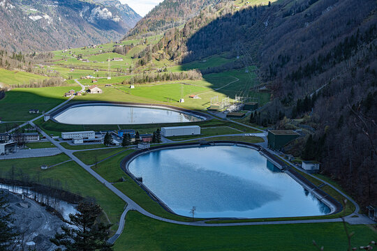 Ausgleichsbecken der Linth-Limmernwerke, Tierfed, Linthal, Kanton Glarus, Schweiz