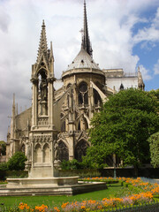 Fototapeta na wymiar Panoramic view of notre dame on a spring day. Paris. France.