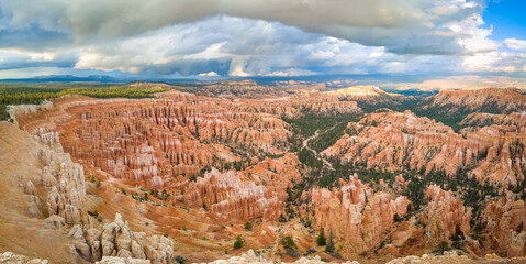 panorama view of bryce canyon at day