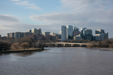 Fototapeta premium Arlington Virginia cityscape and skyline 