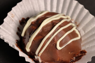 chocolate cake on a plate