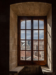 Interior del edificio de la lonja de la seda (Valencia-España)