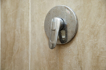 Single Handle 2-Way Mixer Valve for hot and cold mode