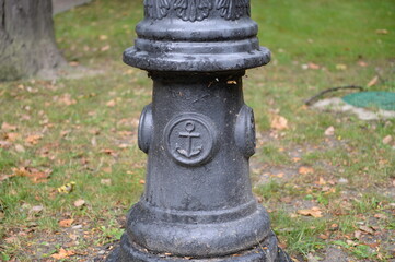Anchor on a lamppost on Heroes Square in Novorossiysk