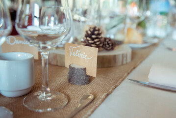 table de restaurant - décoration pour repas de fête