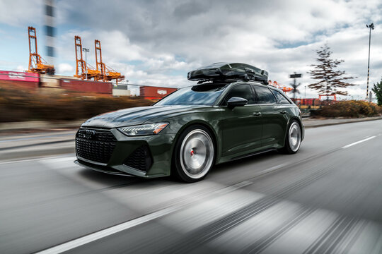 Seattle, WA, USA
January 1, 2023
Audi RS6