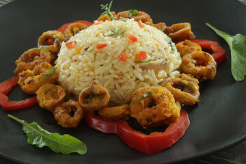 Lula Empanada / Rice with Squid Empanada and Vegetables