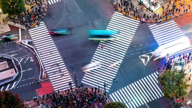 Time-lapse of Shibuya, Tokyo, Japan at night