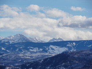 Fototapeta na wymiar Views of the Colorado Rocky Mountains in the Winter