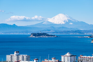 神奈川県逗子市披露山からの湘南江ノ島と富士山